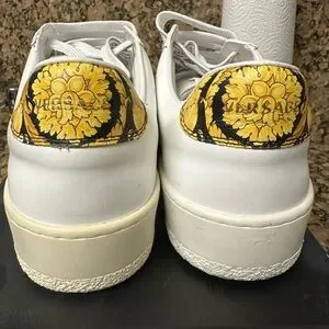 Versace size 42. They have been worn about 4 times Versace | Shoes | Versace Size 42 They Have Been Worn About  main image 3
